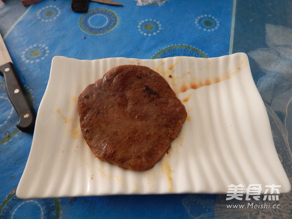 黑椒<a href=/shicai/rouqin/NiuPai/index.html target=_blank><u>牛排</u></a>的做法