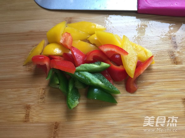 彩椒虾仁的做法