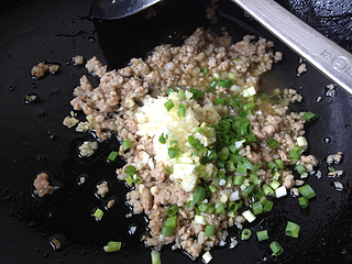 肉末<a href=/shicai/shucai/QieZi/index.html target=_blank><u>茄子</u></a>