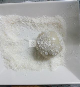 <a href=/shicai/guopin/CaoMei/index.html target=_blank><u>草莓</u></a>大福