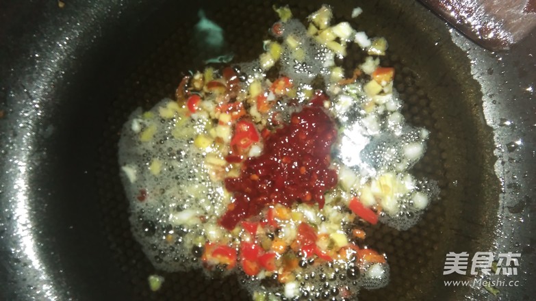 麻辣<a href=/shicai/mimian/DouFu/index.html target=_blank><u>豆腐</u></a>的做法