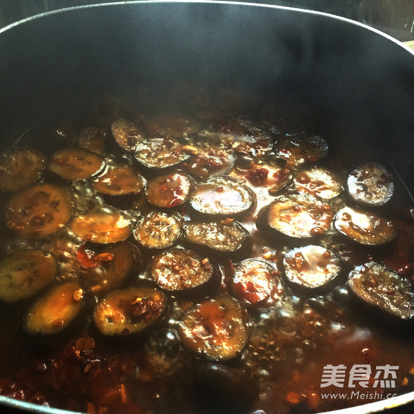 麻婆<a href=/shicai/shucai/QieZi/index.html target=_blank><u>茄子</u></a>的做法