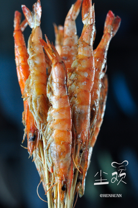 黑椒烤虾串的做法