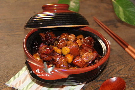 可乐<a href=/shicai/guopin/LiZi/index.html target=_blank><u>栗子</u></a>红烧肉