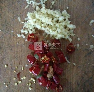 酸<a href=/shicai/shucai/JiangDou/index.html target=_blank><u>豇豆</u></a>炒肉末