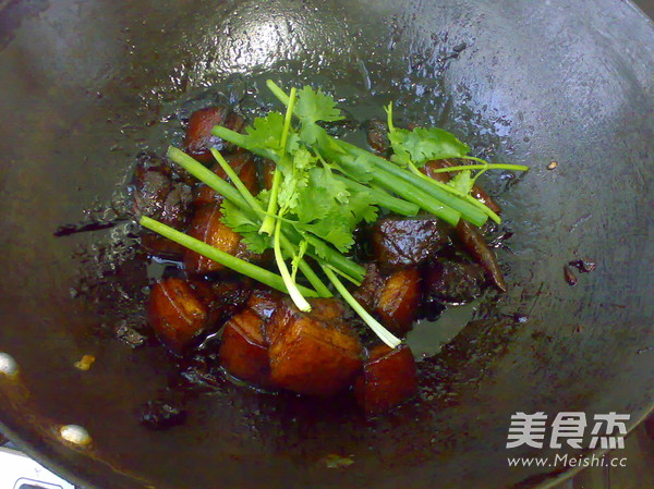 玫瑰红烧肉的做法