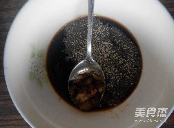 蜜汁<a href=/shicai/rouqin/PaiGu/index.html target=_blank><u>排骨</u></a>的做法