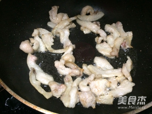 <a href=/shicai/shuichanpin/HaiDai/index.html target=_blank><u>海带</u></a>炖肉的做法