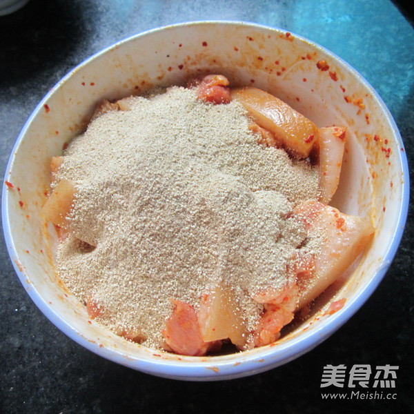 好客<a href=/shicai/mimian/MiFen/index.html target=_blank><u>米粉</u></a>肉的做法