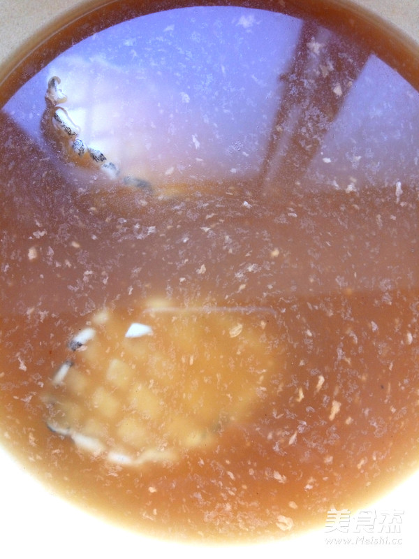 <a href=/shicai/shuichanpin/BaoYu/index.html target=_blank><u>鲍鱼</u></a>捞饭的做法