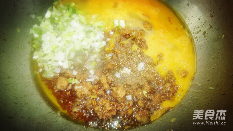 咖喱炒焖子的做法