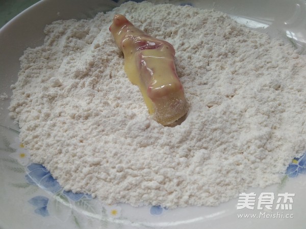 #香雪面粉#酥炸肉棒的做法