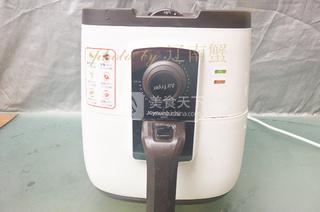 香烤<a href=/shicai/rouqin/JiTui/index.html target=_blank><u>鸡腿</u></a>