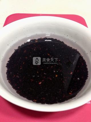 <a href=/shicai/mimian/HeiMi/index.html target=_blank><u>黑米</u></a>肉圆