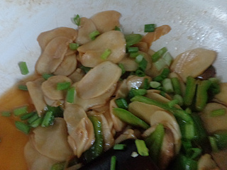 <a href=/shicai/shucai/QingJiao/index.html target=_blank><u>青椒</u></a><a href=/shicai/shucai/XingBaoGu/index.html target=_blank><u><a href=/shicai/guopin/Xing/index.html target=_blank><u>杏</u></a>鲍菇</u></a>