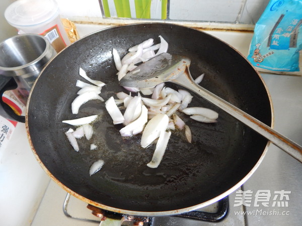 黑椒<a href=/shicai/rouqin/NiuPai/index.html target=_blank><u>牛排</u></a>的做法