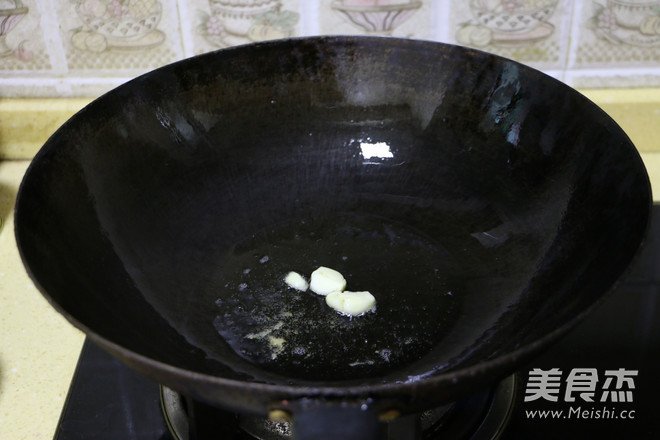 <a href=/shicai/shucai/HuLuoBo/index.html target=_blank><u>胡<a href=/shicai/shucai/LuoBo/index.html target=_blank><u>萝卜</u></a></u></a><a href=/shicai/shucai/TuDou/index.html target=_blank><u>土豆</u></a>炖<a href=/shicai/rouqin/NiuRou/index.html target=_blank><u>牛肉</u></a>的做法