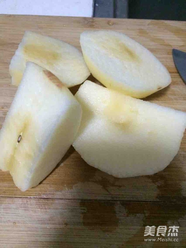 <a href=/shicai/guopin/PingGuo/index.html target=_blank><u>苹果</u></a>汁的做法