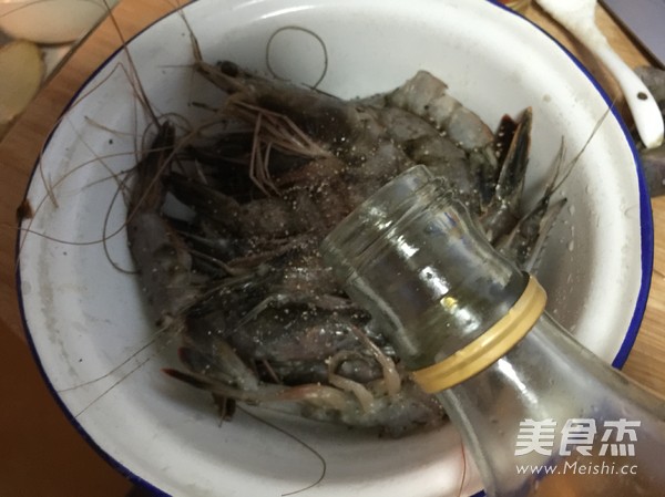 茄汁大虾的做法