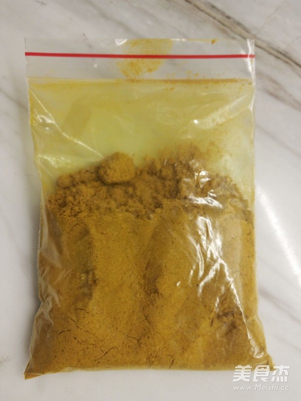 咖喱<a href=/shicai/rouqin/NiuRou/index.html target=_blank><u>牛肉</u></a>的做法