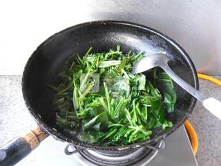 <a href=/shicai/rouqin/PeiGen/index.html target=_blank><u>培根</u></a><a href=/shicai/shucai/BoCai/index.html target=_blank><u>菠菜</u></a>