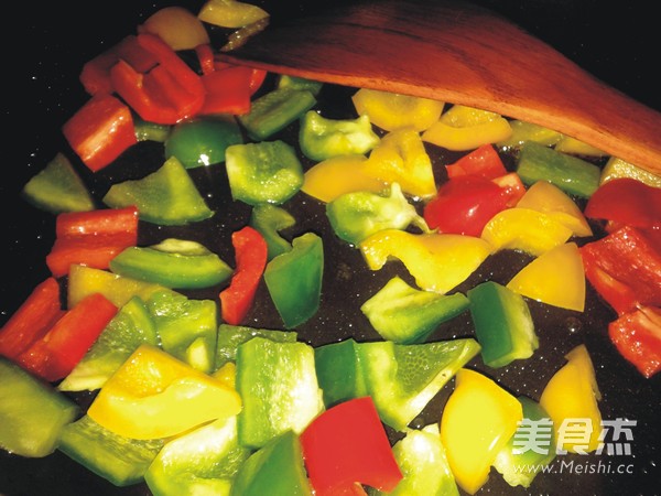 宫保<a href=/shicai/shucai/XingBaoGu/index.html target=_blank><u><a href=/shicai/guopin/Xing/index.html target=_blank><u>杏</u></a>鲍菇</u></a>的做法