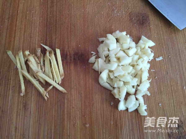 鱼香肉丝的做法