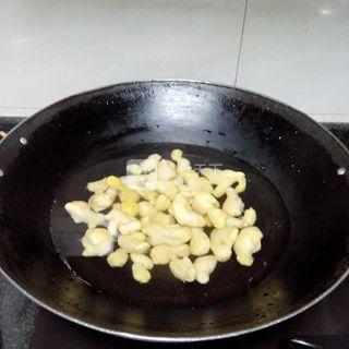 <a href=/shicai/rouqin/ZhuJiao/index.html target=_blank><u>猪脚</u></a><a href=/shicai/diaoweipin/Cu/index.html target=_blank><u>醋</u></a>