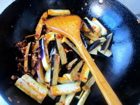 鱼香茄条步骤10