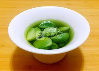 白灼<a href=/shicai/shuichanpin/HaiLuo/index.html target=_blank><u>海螺</u></a>