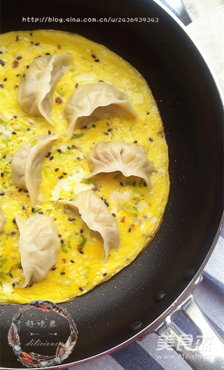 蛋煎饺子的做法