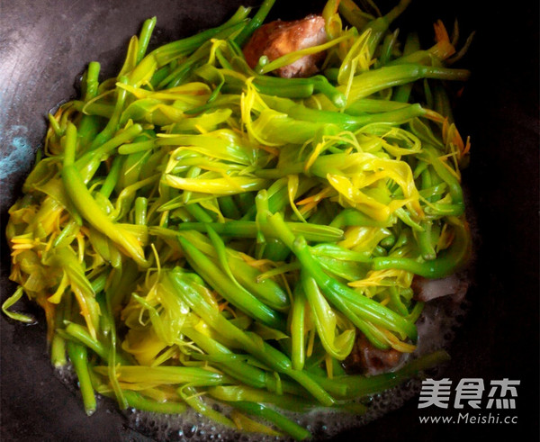 今日黄花的做法