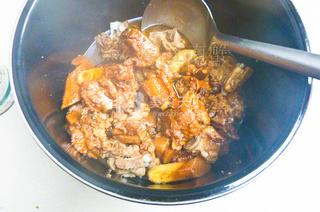 沙茶<a href=/shicai/rouqin/PaiGu/index.html target=_blank><u>排骨</u></a>