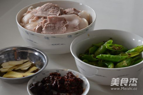 盐菜回锅肉的做法的做法