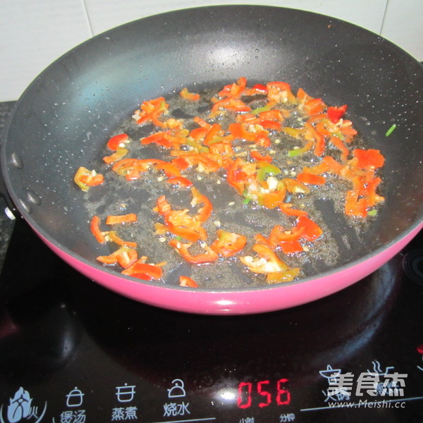 肉末煎<a href=/shicai/shucai/DongGua/index.html target=_blank><u>冬瓜</u></a>的做法