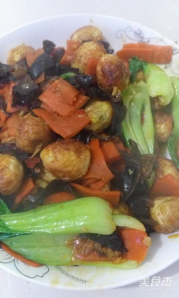 鱼香虎皮<a href=/shicai/rouqin/AnChun/index.html target=_blank><u>鹌鹑</u></a>蛋的做法