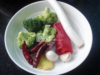 干煸<a href=/shicai/rouqin/LaRou/index.html target=_blank><u>腊肉</u></a><a href=/shicai/shucai/XingBaoGu/index.html target=_blank><u><a href=/shicai/guopin/Xing/index.html target=_blank><u>杏</u></a>鲍菇</u></a>