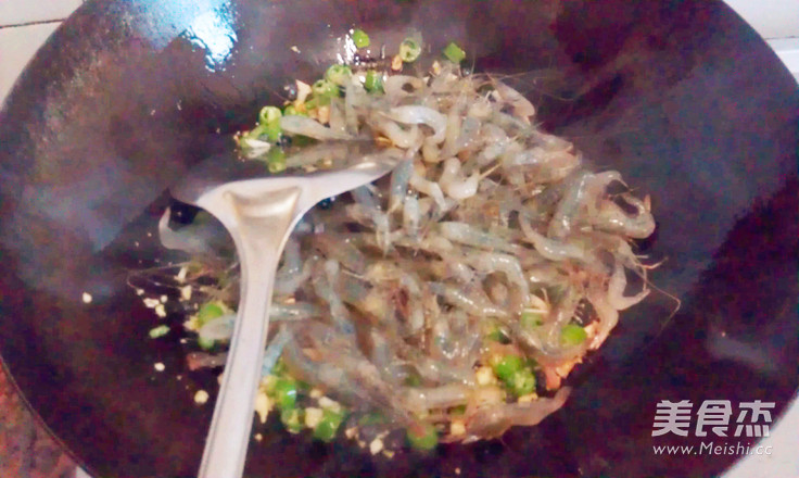 豉香小河虾的做法