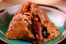 肉粽怎么做,肉<a href=zt/zongzi target=_blank><u>粽子的做法</u></a>