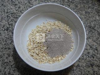 咖啡<a href=/shicai/mimian/YanMai/index.html target=_blank><u>燕麦</u></a>片汤圆