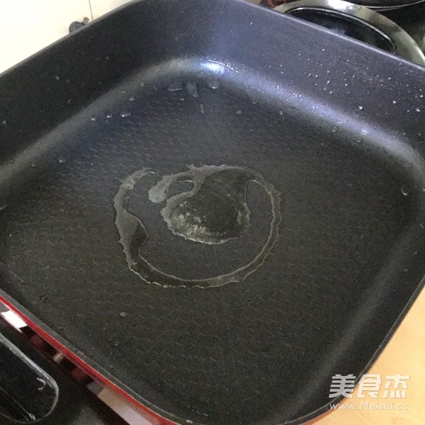 肉饼炒饭的做法