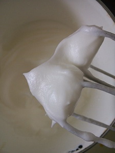 南洋咖喱<a href=zt/qifengdg target=_blank><u>戚风蛋糕</u></a>步骤9