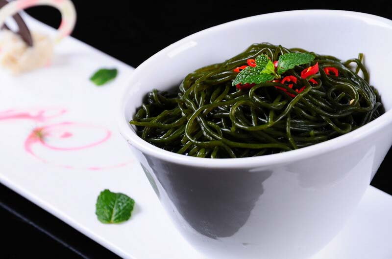 炒<a href=/shicai/shuichanpin/HaiDai/index.html target=_blank><u>海带</u></a>的做法大全1