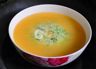 趣味虾<a href=/shicai/rouqin/PiDan/index.html target=_blank><u>皮蛋</u></a>羹