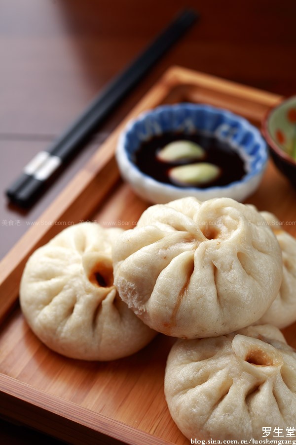 老北京<a href=/shicai/rouqin/YangRou/index.html target=_blank><u>羊肉</u></a>包