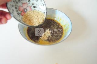 橙汁<a href=/shicai/shucai/LuoBo/index.html target=_blank><u>萝卜</u></a>苗