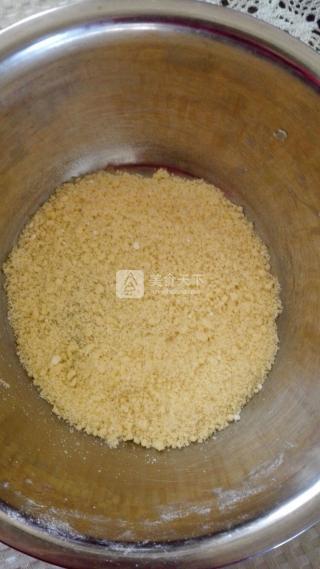 酥粒<a href=/shicai/mimian/HongDou/index.html target=_blank><u>红豆</u></a>餐包