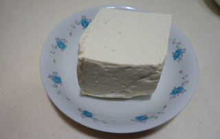 老干妈肉末烧<a href=/shicai/mimian/DouFu/index.html target=_blank><u>豆腐</u></a>