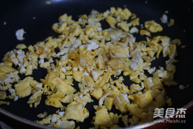 <a href=/shicai/shucai/LuoBo/index.html target=_blank><u>萝卜</u></a>丝饼的做法