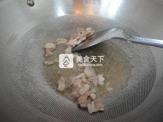 <a href=/shicai/shucai/MuEr/index.html target=_blank><u>木耳</u></a>炒<a href=/shicai/shucai/BaiCai/index.html target=_blank><u>白菜</u></a><a href=/shicai/shucai/TuDou/index.html target=_blank><u>土豆</u></a>干